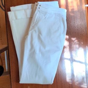 Elie Tahari jeans white size 26